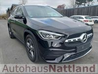 gebraucht Mercedes GLA200 AMG Line RFK Pano Wide LED Navi Alcantara