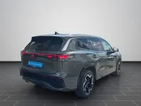 Gebraucht VW Tayron R-line 193 PS (141 kW) 2025 Cipressinogrün metallic (metallic) SUV