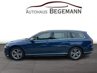 Gebraucht VW Passat R-line 200 PS (147 kW) 2022 Aquamarinblau (metallic) Kombi