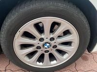 Usata BMW 118 143 CV (105 kW) 2009 Bianco Utilitaria