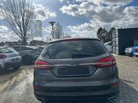 Gebraucht Ford Mondeo Titanium 190 PS (139 kW) 2019 Grau Kombi