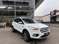 Gebraucht Ford Kuga Titanium 150 PS (110 kW) 2019 Weiß SUV