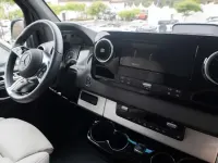 Neu Mercedes Sprinter 170 PS (125 kW) 2026 Grau Van