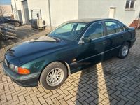 Gebraucht BMW 520 150 PS (110 kW) 1998 Grün Limousine