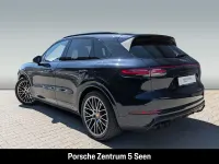 Second-hand Porsche Cayenne Platinum Edition 462 CP (339 kW) 2022 Albastru SUV