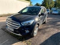 Gebraucht Ford Kuga Cool & Connect 120 PS (88 kW) 2019 Blau SUV