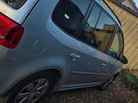 Gebraucht VW Touran 105 PS (77 kW) 2011 Silber Van / Kleinbus