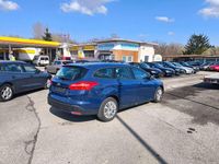 Gebraucht Ford Focus Basis 101 PS (74 kW) 2016 Blau Kombi