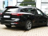 Neu Ford Focus ST-Line X 2025 Schwarz