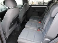 gebraucht VW Touran Style 7 Sitzer Sitzheizung AHK Tempomat