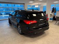 Gebraucht Ford Focus ST-Line 125 PS (91 kW) 2021 Schwarz Limousine