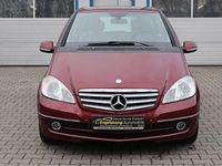 Gebraucht Mercedes A170 116 PS (85 kW) 2009 Rot Limousine