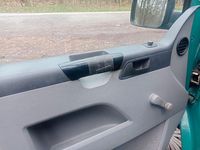 Second-hand VW Transporter 105 CP (77 kW) 2004 Verde Van