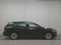 Używany Ford Focus Cool & Connect 120 KM (88 kW) 2022 Czarny Kombi