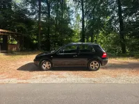 Second-hand VW Golf IV 75 CP (55 kW) 2003 Negru Hatchback