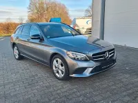 Gebraucht Mercedes C220 Avantgarde 194 PS (142 kW) 2020 Grau Kombi