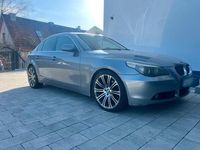 Gebraucht BMW 525 168 PS (123 kW) 2005 Grau Limousine