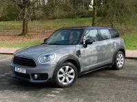Używany Mini Cooper D 150 KM (110 kW) 2018 Szary Hatchback