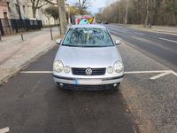 Gebraucht VW Polo 55 PS (40 kW) 2003 Silber Kleinwagen