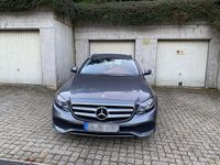 Gebraucht Mercedes E220 Avantgarde 194 PS (142 kW) 2017 Grau Kombi