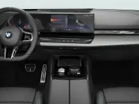 Nowe BMW 520 Performance 197 KM (144 kW) 2026 Czarny Sedan/Limuzyna