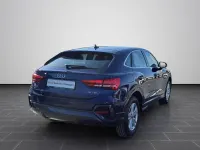 Gebraucht Audi Q3 Sportback Basis 150 PS (110 kW) 2023 Navarrablau metallic (metallic) SUV