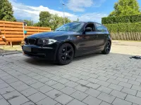 Gebraucht BMW 118 Lifestyle 143 PS (105 kW) 2010 Schwarz Kleinwagen