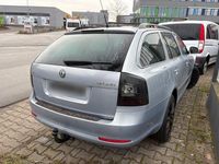 Gebraucht Skoda Octavia 160 PS (117 kW) 2009 Blau Kombi