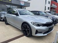 Gebraucht BMW 320 Advantage 190 PS (139 kW) 2020 Silber Limousine
