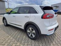 Gebraucht Kia Niro Vision 141 PS (103 kW) 2018 Schneeweiss SUV