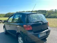Gebraucht Toyota Yaris 65 PS (47 kW) 2004 Schwarz Kleinwagen