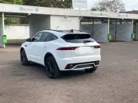 Käytetty Jaguar E-Pace R-Dynamic 250 HP (183 kW) 2023 Valkoinen Katumaasturi