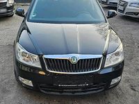 Gebraucht Skoda Octavia 105 PS (77 kW) 2011 Schwarz Kombi