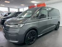 Gebraucht VW T7 Style 150 PS (110 kW) 2025 Indiumgrau metallic Van