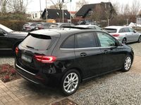 Gebraucht Mercedes B200 Style 150 PS (110 kW) 2022 Schwarz Van / Kleinbus