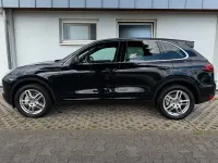 Gebraucht Porsche Cayenne S 400 PS (294 kW) 2012 Tiefschwarzmetallic SUV