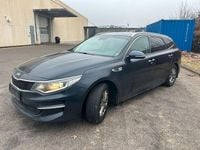 Gebraucht Kia Optima 141 PS (103 kW) 2018 Blau Kombi