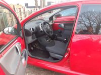 Gebraucht Toyota Aygo 68 PS (50 kW) 2007 Rot Kleinwagen