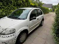 Gebraucht Citroën C3 Advance 60 PS (44 kW) 2009 Weiß Limousine