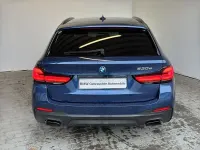 Gebraucht BMW 530e M Sport 292 PS (214 kW) 2022 Blau Kombi
