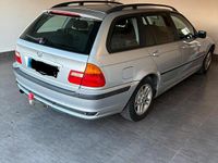 Gebraucht BMW 318 118 PS (86 kW) 2001 Silber Kombi