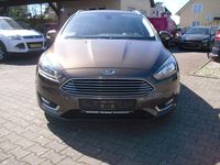 Usata Ford Focus 120 CV (88 kW) 2017 Marrone Berlina