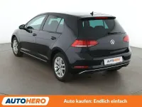 Gebraucht VW Golf VII Comfortline 150 PS (110 kW) 2017 Schwarz Limousine