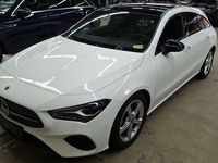 Gebraucht Mercedes CLA220 Shooting Brake 190 PS (139 kW) 2023 Weiß Kombi