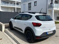 Gebraucht Dacia Sandero Expression 101 PS (74 kW) 2024 Weiß Limousine