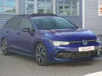 Gebraucht VW Golf VIII R-line 190 PS (139 kW) 2022 Lapiz blue metallic Kombi