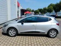 Gebraucht Renault Clio IV 90 PS (66 kW) 2018 Silber Limousine