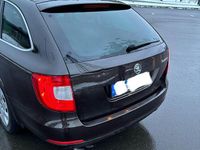 Gebraucht Skoda Superb 200 PS (147 kW) 2012 Braun Kombi