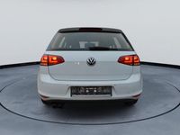 Gebraucht VW Golf VII Comfortline 122 PS (89 kW) 2014 Weiß Limousine