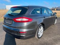 Gebraucht Ford Mondeo Titanium 150 PS (110 kW) 2015 Grau Kombi